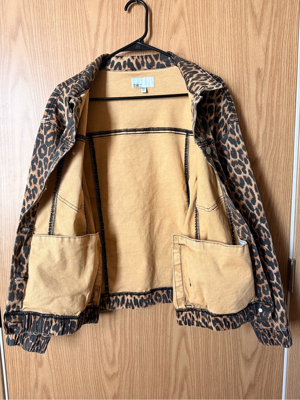 DR2 Leopard-Print Jacket - Picture 4 of 6